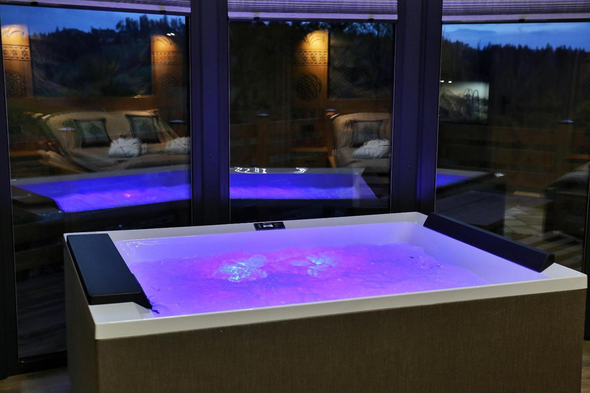 Luxury tent Tatry Mountain Glamp Z Jacuzzi *